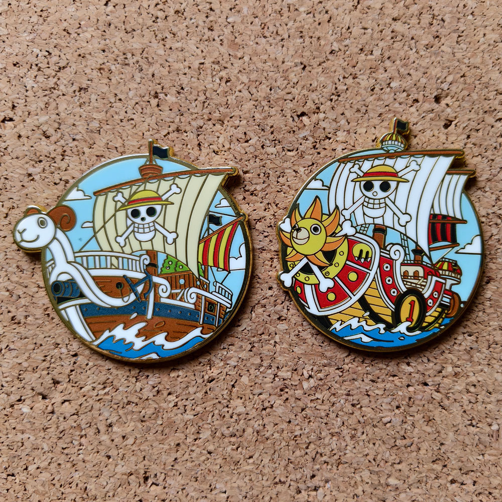 Beautiful Ship Hard Enamel Pin - Tuxedo Lapel Pin 评论和价格